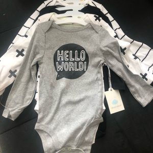 Baby Hello World 4 piece onesie 12M Grey